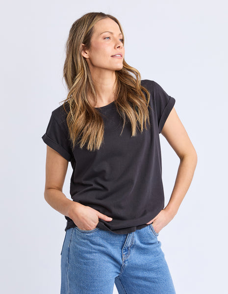 FOXWOOD - MANLY TEE BLACK