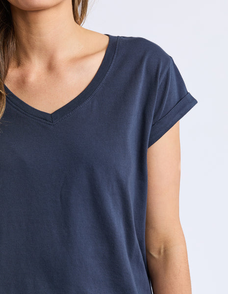 FOXWOOD - MANLY VEE TEE NAVY